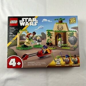 Lego Set 75358 - Tenoo Jedi Temple - 124 Pieces - Star Wars - Yoda, Kai, Lys NWT